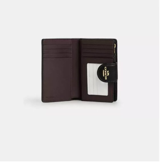 NWT Coach snap closure floral print wallet.  Make an offer 💞 - Picture 2 of 3